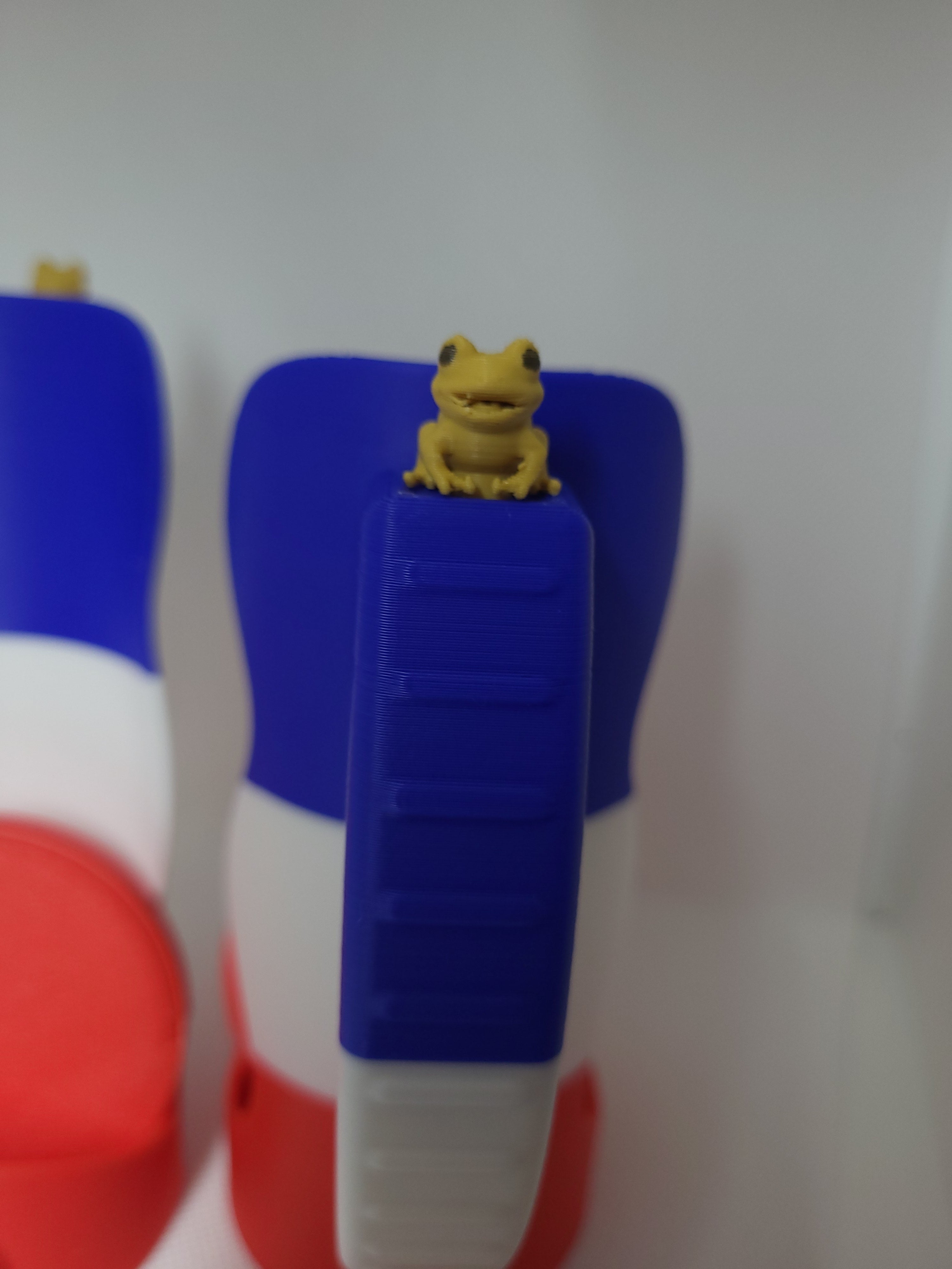 PR 12oz Patriotic Slim Can Holder